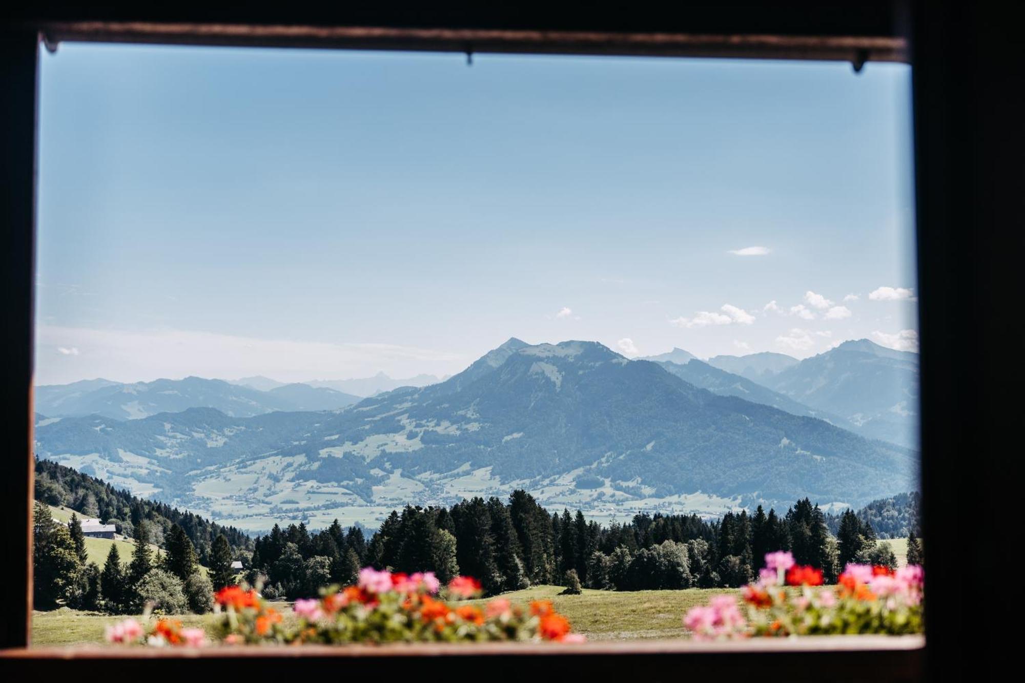 Hotel Marvia Schwarzenberg im Bregenzerwald Ngoại thất bức ảnh